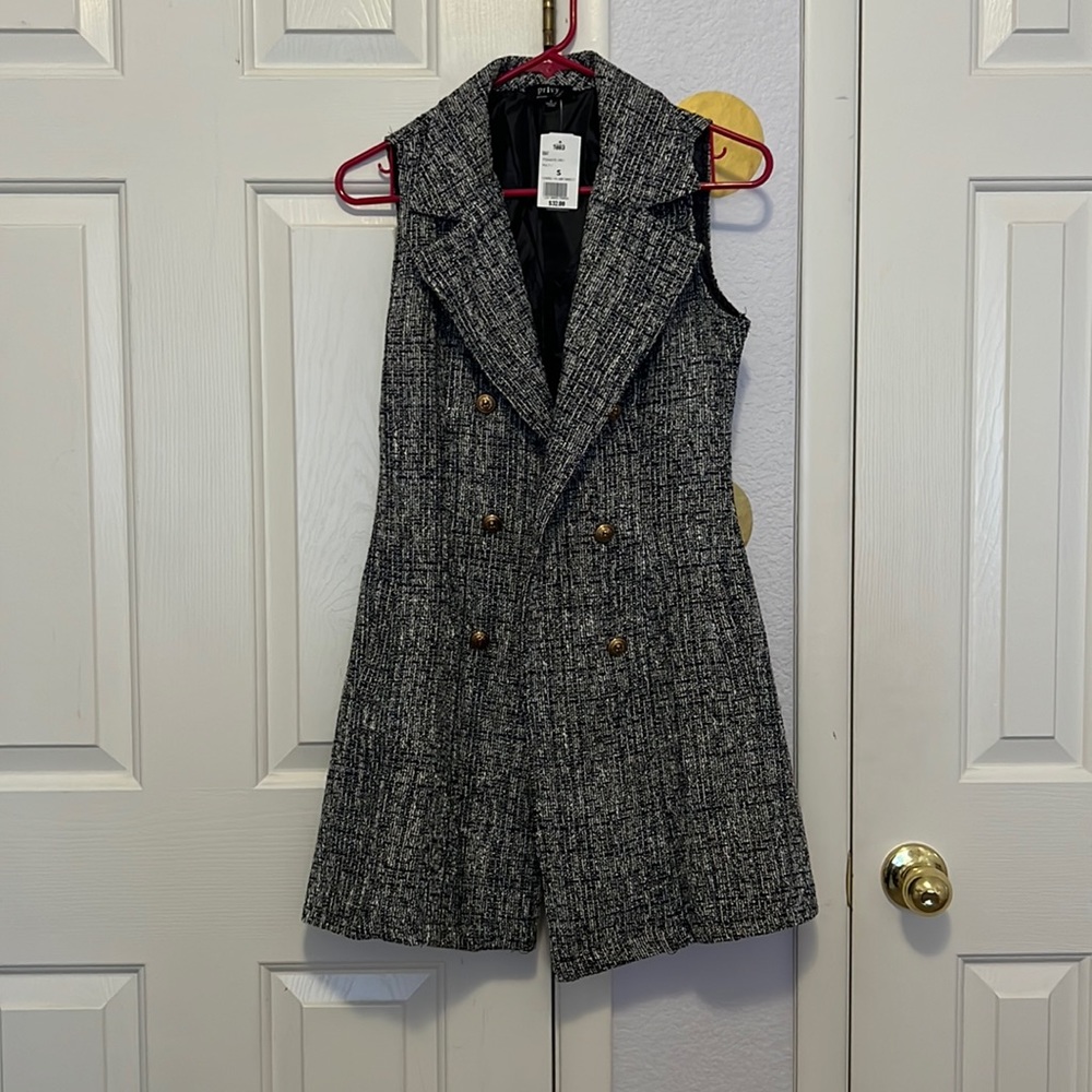 Tweed vest